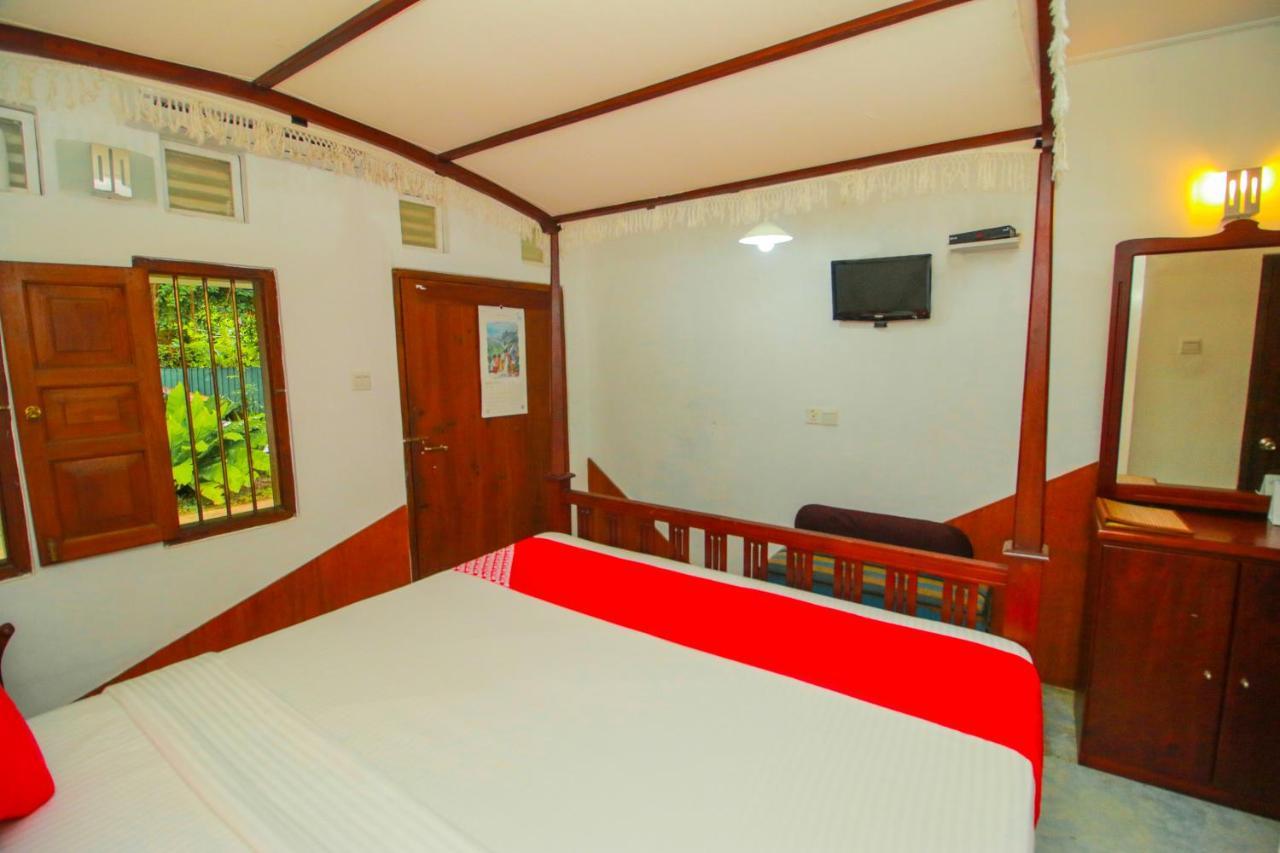 Hotel Nawathana Матара Екстериор снимка