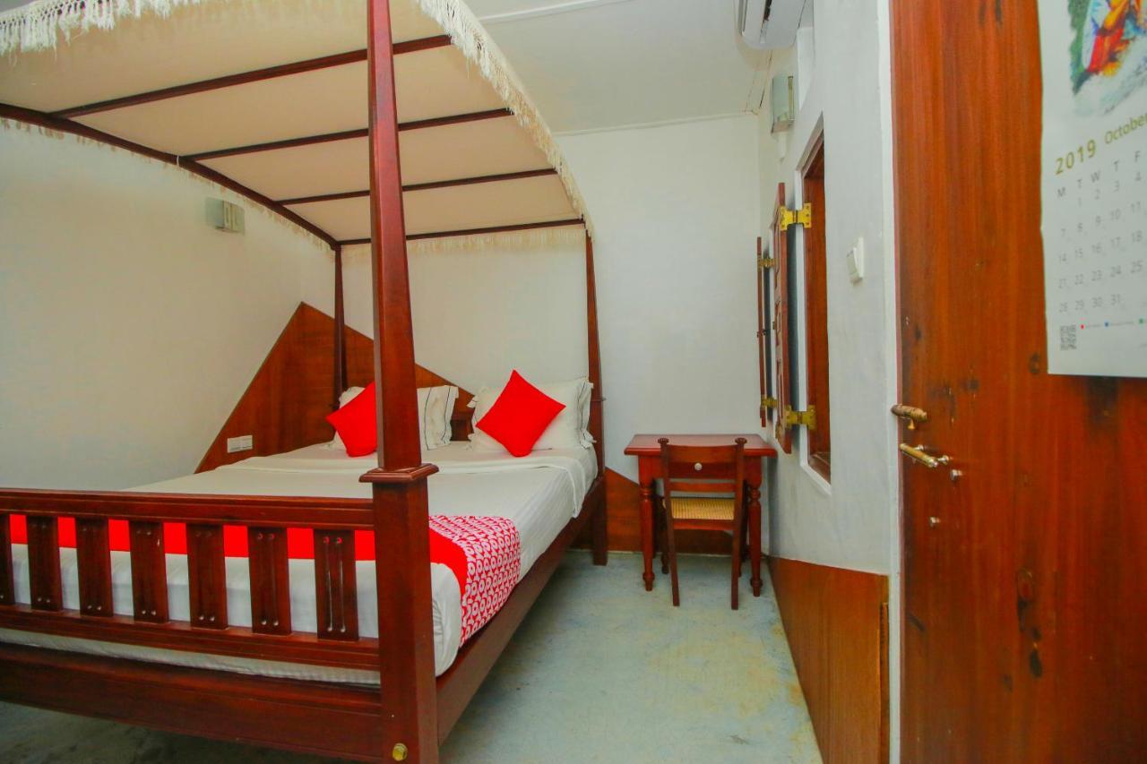 Hotel Nawathana Матара Екстериор снимка